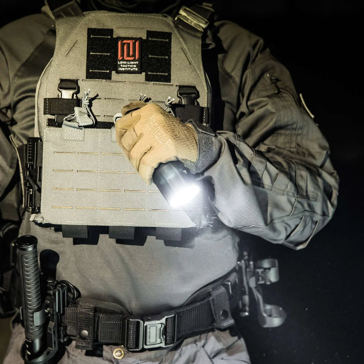 NEXTORCH - TA31 10,000 Lumen ULTra Bright Tactical Searchlight